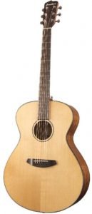 Breedlove Discovery Concerto